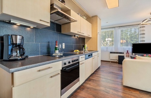 Lichtenwalde House | Holiday Home 'Bungalow Sebastian' with Private Terrace, Wi-Fi and Air Conditioning