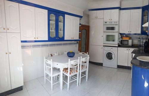 Laviana House | Holiday home Casa Marisol Blue