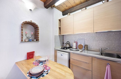 Molini di Triora House | Holiday Home 'Ca' Kira' with Mountain View, Shared Pool & Wi-Fi