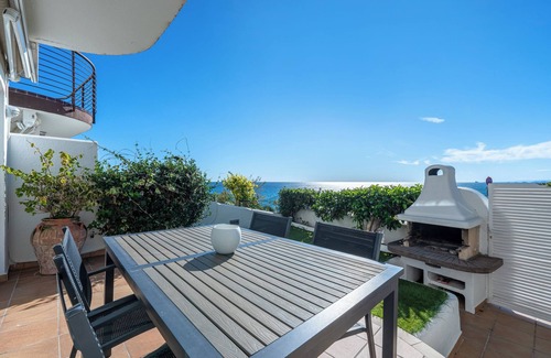 Altafulla House | Holiday Home 'Ca La Montse' with Sea View, Private Terrace and Wi-Fi
