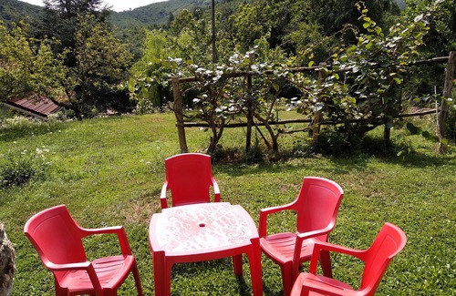 Osiglia House | Holiday Home 'Ca' Rionda' with Mountain View, Private Garden and Wi-Fi