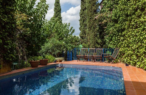 Gelida House | Holiday Home 'Can Sebrià' with Mountain View, Pool & Wi-Fi
