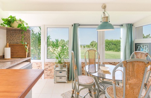 Baiona House | Holiday Home 'Canto Do Sol - Selão Da Eira' with Sea View, Shared Pool and Wi-Fi