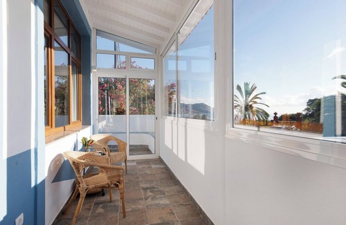 Brena Alta House | Holiday Home 'Casa Camino La Estrella' with Mountain View, Wi-Fi and Air Conditioning