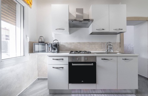 Assemini House | Holiday Home "Casa Claudia" with Private Terrace & Wi-Fi