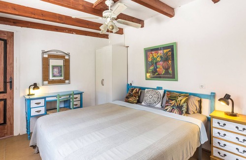 Torre-Pacheco House | Holiday Home 'Casa Caribe En Finca Santa Ana' with Mountain View, Wi-Fi and Air Conditioning