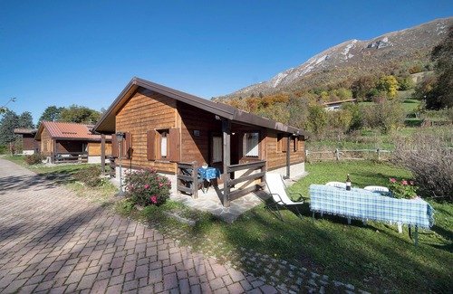 Barzio House | Holiday Home "Casa Genziana" with Mountain View, Wi-Fi & Garden