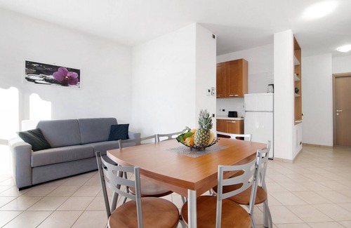 Lierna House | Holiday Home "Casa Lierna" with Private Terrace, Balcony and Wi-Fi