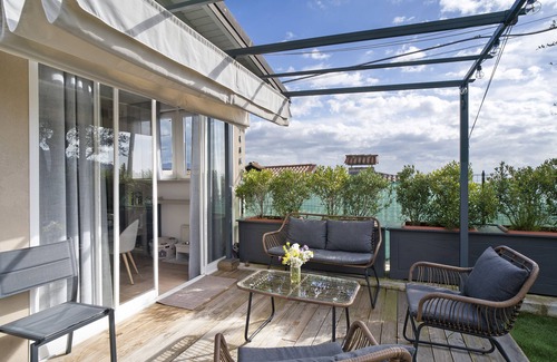 Gorleri House | Holiday Home 'Casa Persi' with Sea View, Wi-Fi and Air Conditioning