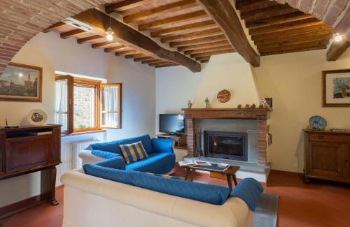 Civitella in Val di Chiana House | Holiday Home Casale il Giglio-2 by Interhome