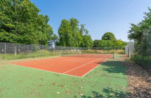 Breuillet House | Holiday Home Château de Taupignac by Interhome