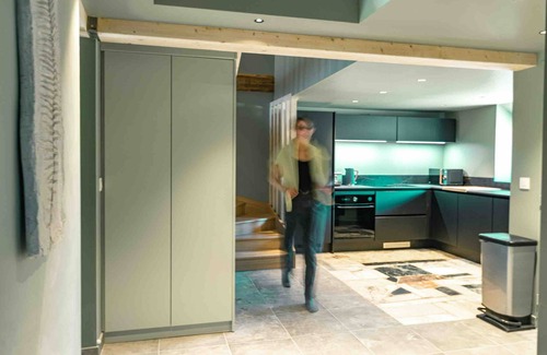 Mont-Saxonnex House | Holiday Home 'Chalet Terre De Sapins' with Mountain View, Private Terrace and Wi-Fi