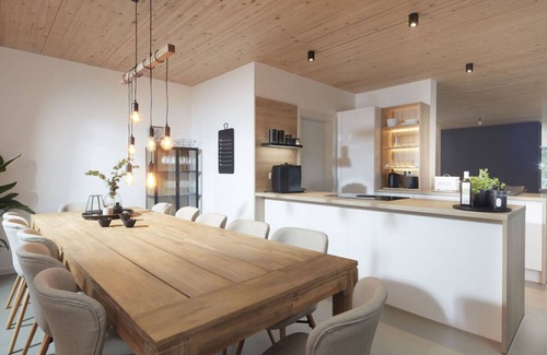 Mayen Apartment | Holiday home Chalet 48