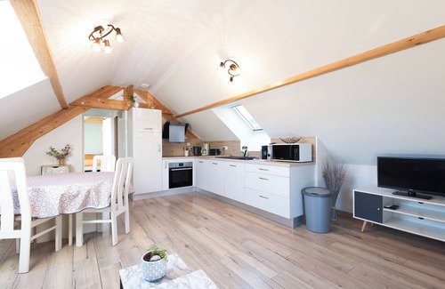 Ouzous House | Holiday Home 'Chalet Avec Terrasse' with Mountain View, Private Terrace