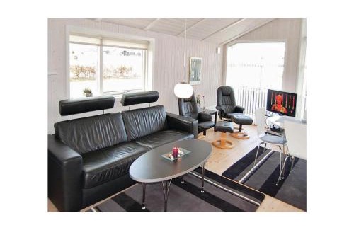 Flovt Strand House | Holiday Home Chr Jacobsensvej Ii