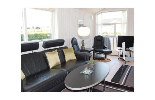 Flovt Strand House | Holiday Home Chr Jacobsensvej Ii