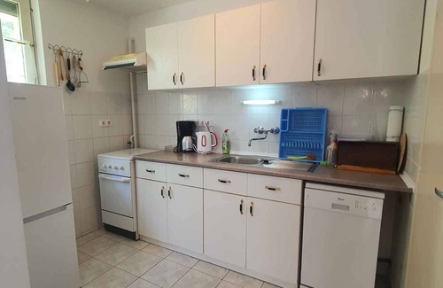 Balatonbereny House | Holiday home close to the beach