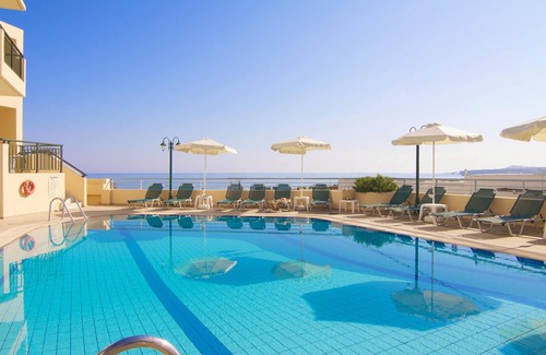 Sfakaki Apartment | Holiday home complex with pool, close to the sea, wifi | Sfakaki, Crete