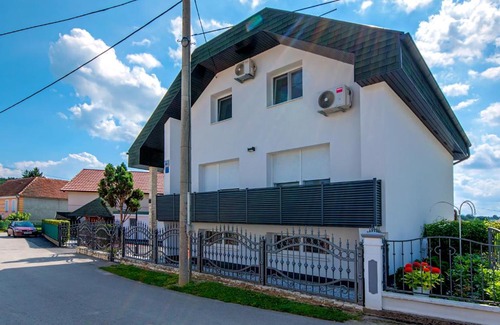 Sveti Ilija House | Holiday Home Crux
