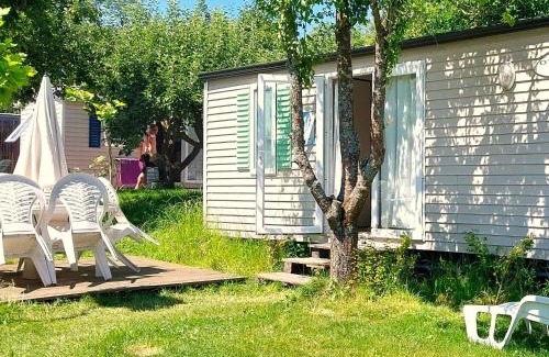 Tyn nad Vltavou House | Holiday Home Prima by Interhome