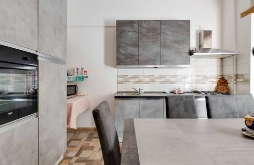 Riola Sardo House | Holiday Home 'Da Flavia' with Private Terrace, Private Garden and Air Conditioning