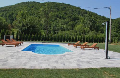 Otocac House | Holiday Home Dalija