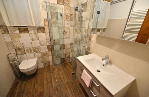 Davca House | Holiday Home Davča