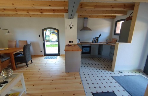 Boitze House | Holiday Home 'Melkerhaus' with Private Terrace, Private Garden and Wi-Fi