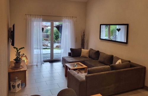 Willersdorf House | Holiday Home in Willersdorf with Outdoor Sauna