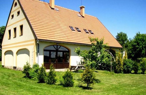Vernerovice House | Holiday home De RoosB in rustic Vernerovice in Czech Republic