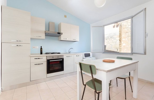 Cuglieri House | Holiday Home 'Domo Mea - La Tua Casa In Sardegna' with Terrace, Balcony and Wi-Fi
