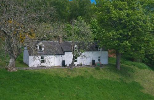 East Lewiston House | Holiday Home East Balcraggan by Interhome