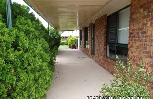 Innes Park House | Holiday Home - easy Walk to Beach, Park, 10 min drive to Bargara, Mon Repos