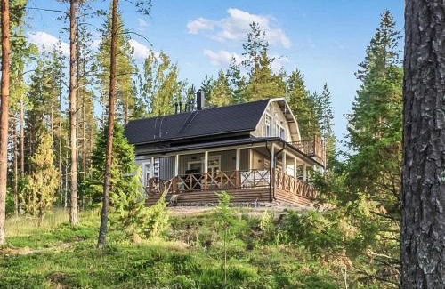 Kangasniemi House | Holiday Home Eemilin huvila by Interhome