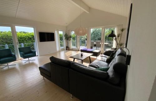 Kirke Hyllinge House | Holiday home Ejby Ådal