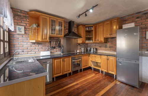 Granadilla de Abona House | Holiday Home 'El Pinito' with Sea View, Wi-Fi and Air Conditioning