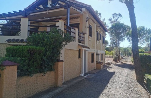 Calanas House | Holiday Home 'El Pueblo Apartamento L' with Mountain View, Shared Pool