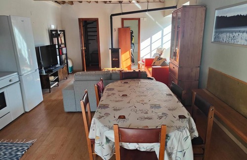 Ramil Apartment | Holiday Home Elena – with Mountain Views, Private Garden and Wi-Fi