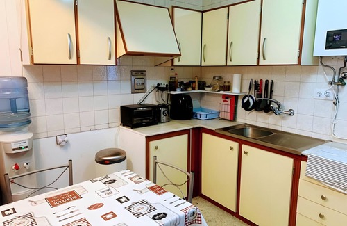 Corme Porto House | Holiday Home 'Encantadora Boutique Home' with Mountain View, Wi-Fi and Air Conditioning