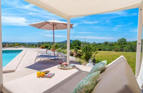 Moscari House | Holiday Home Es Cos by Interhome