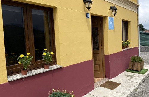 Bimenes Municipality House | Holiday home