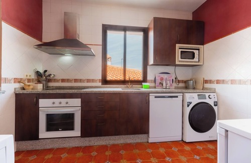 Zufre House | Holiday Home 'Esencia Del Paladin' with Mountain View