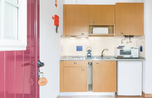 Sao Luis Apartment | Holiday Home 'Eva' with Mountain View, Wi-Fi and Air Conditioning