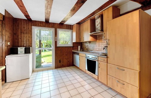 Seesbach House | Holiday Home 'Ferienhäuschen Kleine Auszeit' with Private Terrace, Private Garden and Wi-Fi