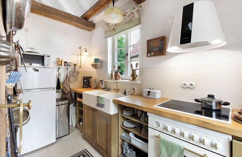 Gardelegen House | Holiday Home 'Ferienhaus Am Salzwedeler Tor' with Private Terrace, Private Garden and Wi-Fi