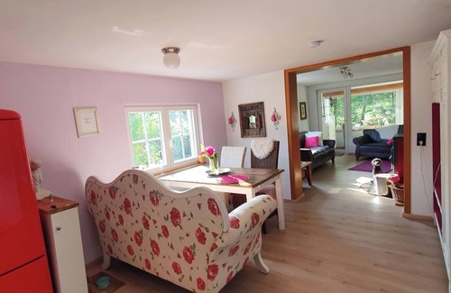 Reichshof House | Holiday Home 'Ferienhaus Am Wald' with Private Terrace, Private Garden and Wi-Fi