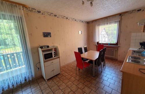 Zorge House | Holiday Home 'Ferienhaus Erika' with Private Terrace, Private Garden and Wi-Fi