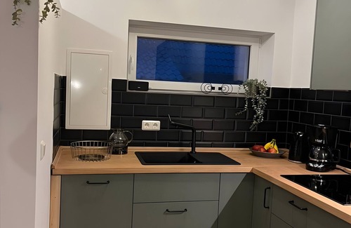 Maasholm House | Holiday Home 'Fischer-chic - Die Bude' with Sea View, Private Terrace and Wi-Fi