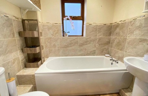 Birdwell House | Holiday Home for families