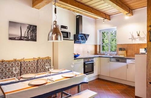 Strenglin House | Holiday Home 'Forsthof Schulte' with Private Terrace, Private Garden and Wi-Fi